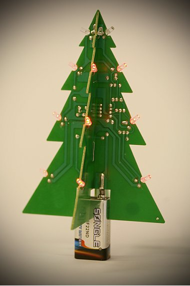 Illustration for article titled 8 High-Tech Christmas Trees